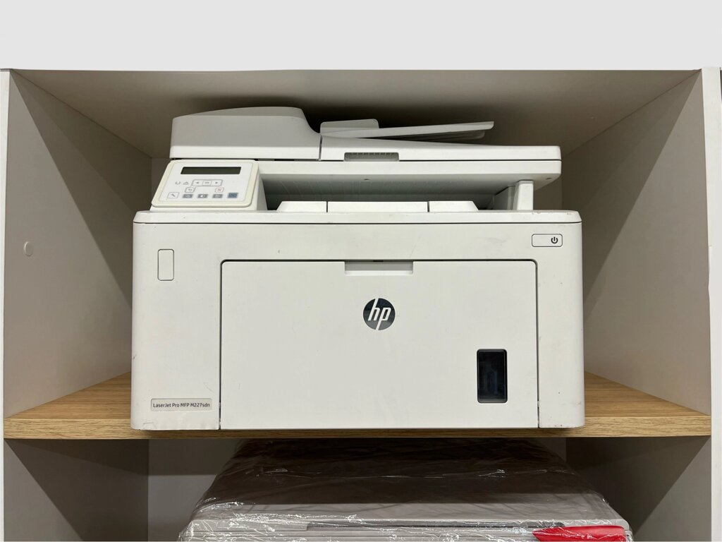 МФУ лазерное HP LaserJet Pro M227sdn Б/У от компании ООО "Копирка Бай" - фото 1