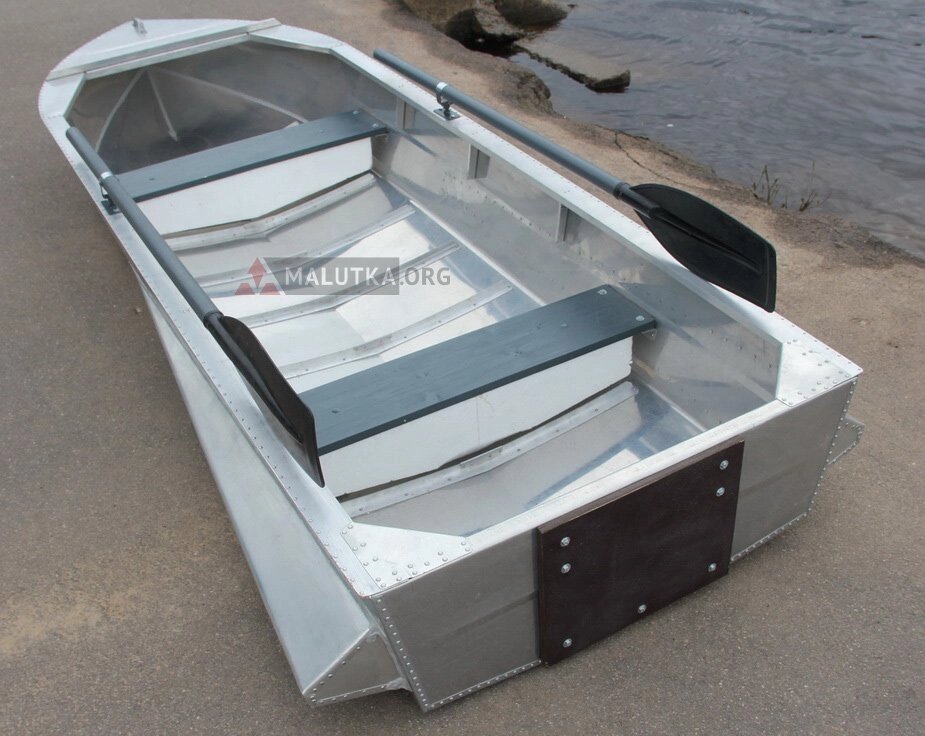 Алюминиевая лодка Малютка-Н 3.1 м, с транцем и булями от компании Интернет-магазин «Vlodke» - фото 1