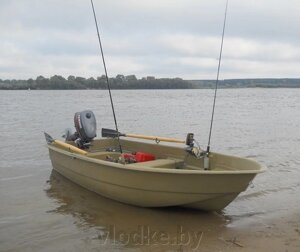 Стеклопластиковая лодка Стелс 315 с рундуком