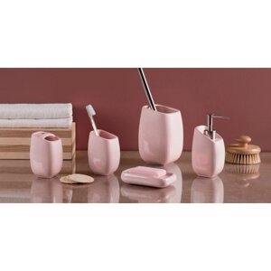 Набор настольных аксессуаров для ванной Brillar pink