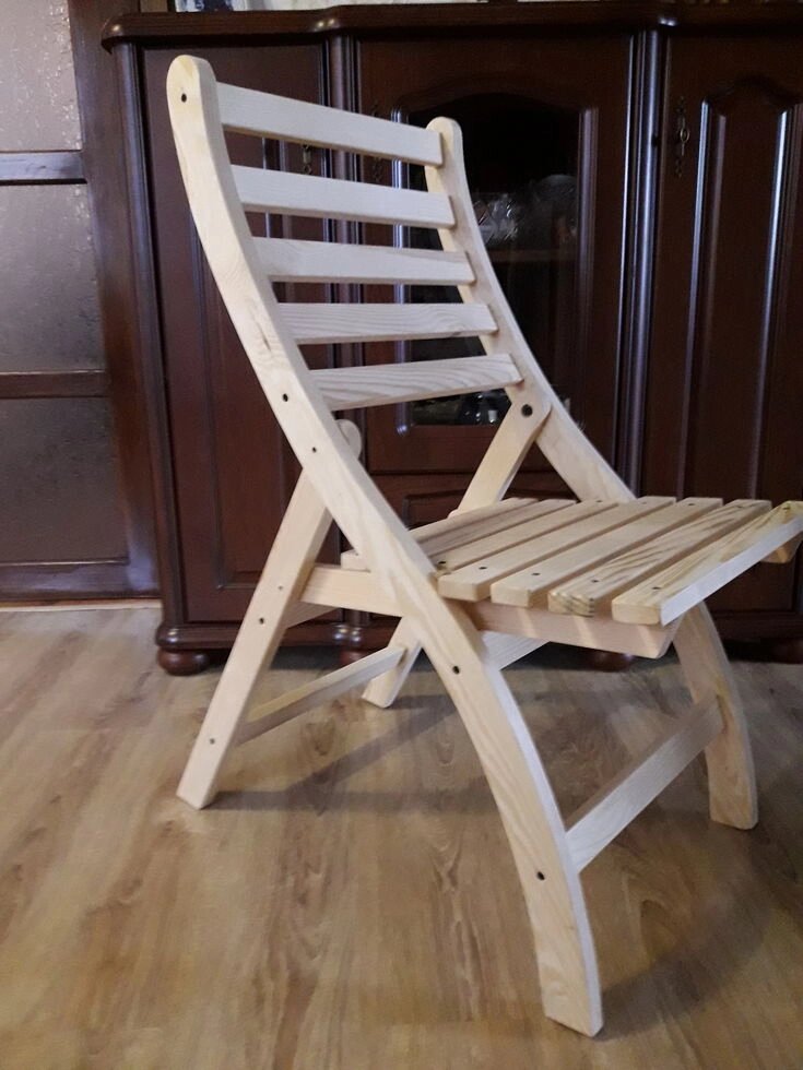 Складной деревянный стул 01 - акции