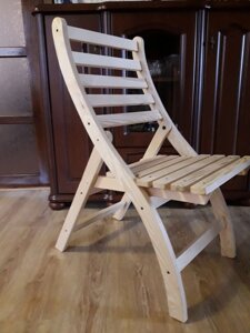 Складной деревянный стул 01
