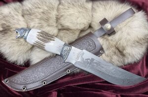 Охотничий нож с Головой Зверя (Тигр), рукоять из белого рога Сайгака, с чехлом (2)