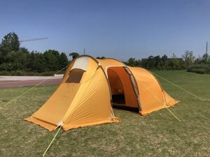 Туристическая палатка 3-х местная с алюминиевым каркасом MirCamping ART1017 (450х225х150 см)