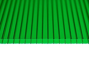 Поликарбонат сотовый Сэлмакс Групп Скарб-про Люкс зеленый 6000*2100*10 мм, 1,7 кг/м2
