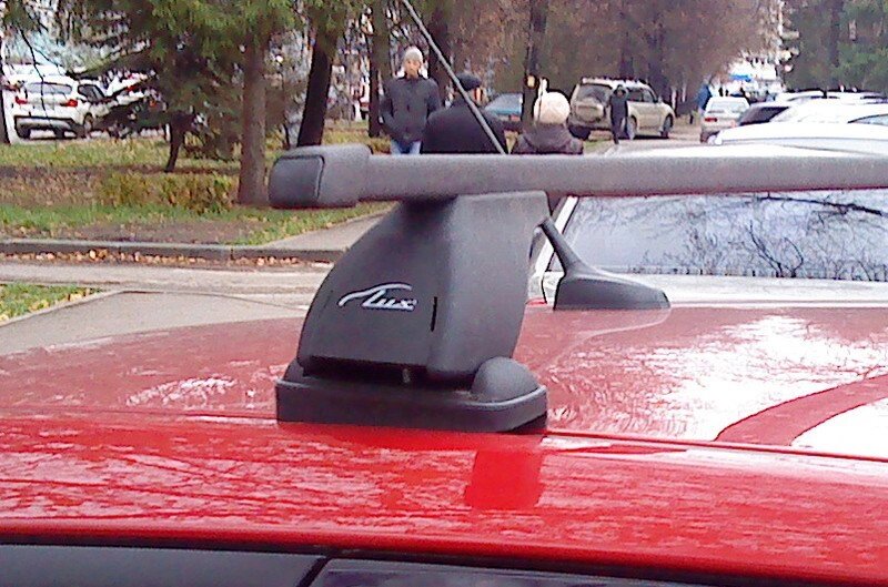 Багажник LUX для Kia Cee'd, хэтчбек, 2007-2012, с 2012г.-   (прямоугольая дуга) от компании ООО «ПЛАРК ТРЭЙД» - фото 1
