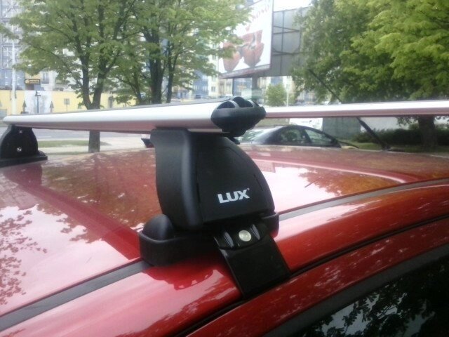 Багажник LUX для Lada Vesta (аэродинамическая дуга) от компании ООО «ПЛАРК ТРЭЙД» - фото 1