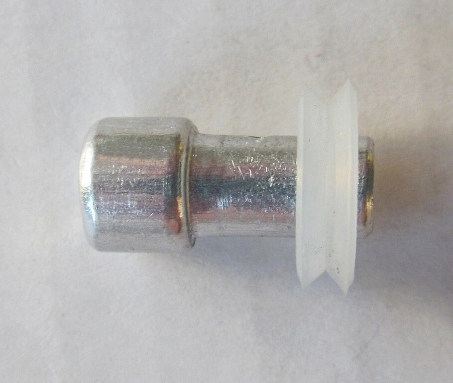Клапан пара для мультиварки с силиконовым уплотнителем 12 мм от компании ИП Сацук В. И. - фото 1