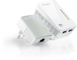 Адаптер powerline TP-LINK TL-WPA4220 KIT fast ethernet