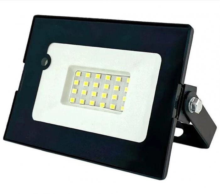 Cветодиодный прожектор с датчиком движения GLANZEN FAD-0011-20-SL от компании 2255 by - онлайн гипермаркет - фото 1
