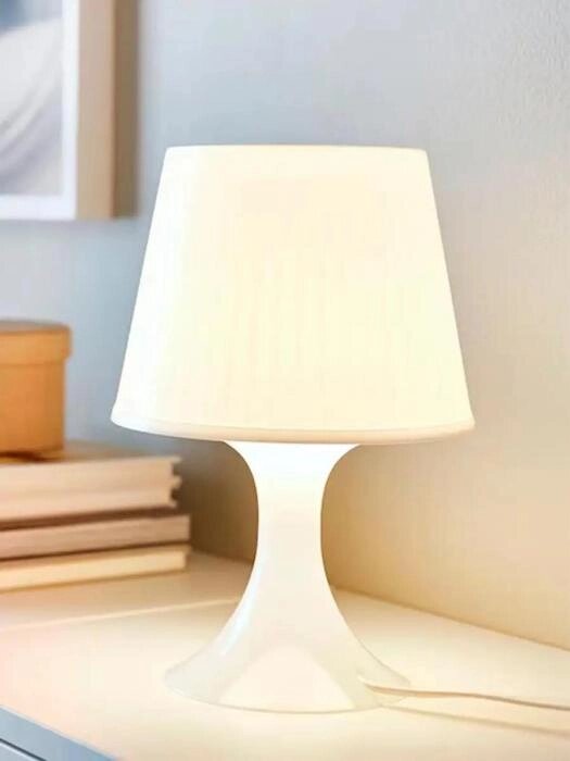 Лампа прикроватная ночник светильник настольный с абажуром для спальни классика интерьерная от компании 2255 by - онлайн гипермаркет - фото 1