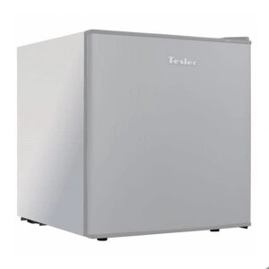 Мини холодильник с морозилкой однокамерный настольный маленький для дачи Tesler RC-55 серебристый