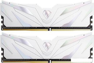 Оперативная память Netac Shadow II White 2x8ГБ DDR4 3600 МГц NTSWD4P36DP-16W