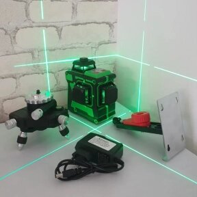 Лазерный уровень (нивелир) 3D (12 лучей, три проекции)