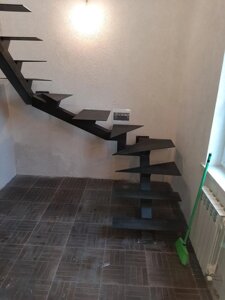 Лестница на одном касоуре Л5