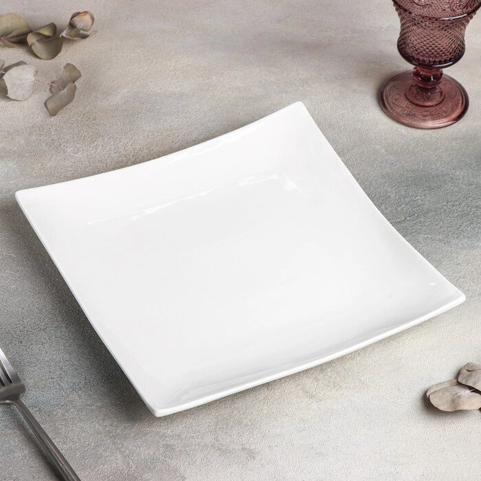 Блюдо для подачи Magistro "Бланш. Квадрат", 2626 см, фарфор, цвет белый от компании Интернет-гипермаркет «MOLL» - фото 1