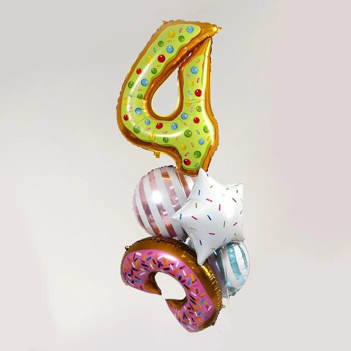 Букет из шаров "4 года, пончик", фольга, набор из 5 шт. от компании Интернет-гипермаркет «MOLL» - фото 1