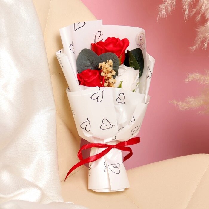 Букет премиальных роз от компании Интернет-гипермаркет «MOLL» - фото 1