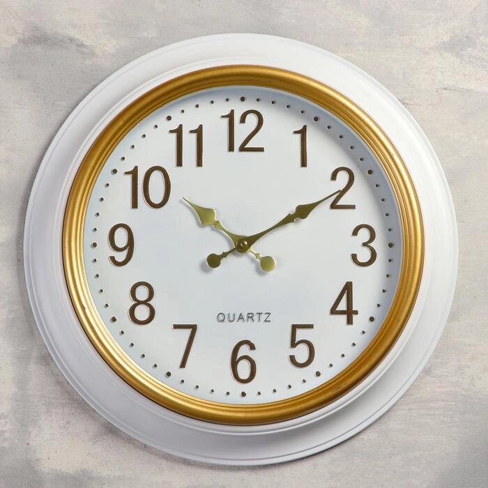 Часы настенные, серия: Классика, "Куала" d=50 см, белые с патиной, плавный ход от компании Интернет-гипермаркет «MOLL» - фото 1