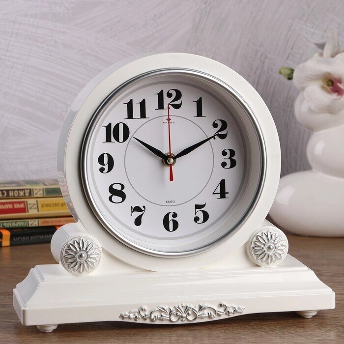 Часы настольные "Берта" 30х26 см, корпус белый с серебром от компании Интернет-гипермаркет «MOLL» - фото 1