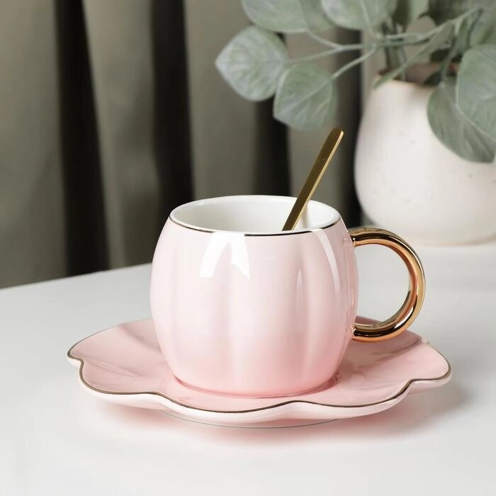 Чайная пара с ложкой "Цветок", 240 мл, чашка 1187 см, блюдце d=16 см, цвет розовый от компании Интернет-гипермаркет «MOLL» - фото 1