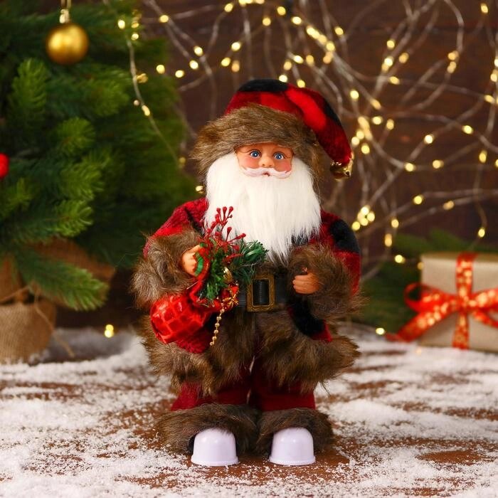 Дед Мороз "В меховом красном костюмчике, с мешком" двигается, 11х30 см от компании Интернет-гипермаркет «MOLL» - фото 1