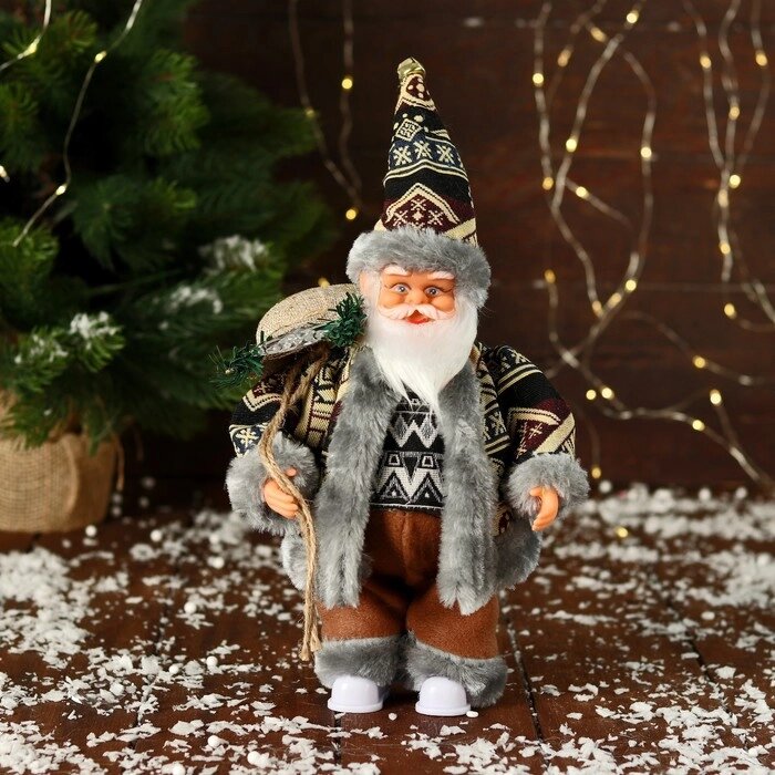 Дед Мороз "В тёплом костюме, с подарками" двигается, 24 см, серый от компании Интернет-гипермаркет «MOLL» - фото 1