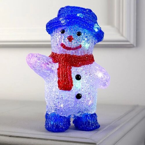 Фигура акрил. Снеговик в синей шляпе" 20х13х8 см, 2хАА (не в компл. МУЛЬТИ (RGB)