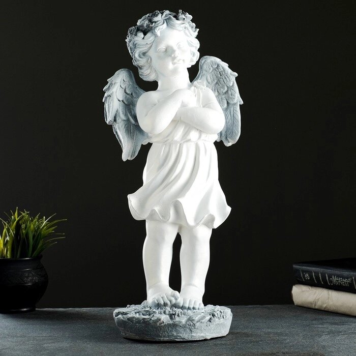 Фигура "Ангел с венком" античный  48х23х20см от компании Интернет-гипермаркет «MOLL» - фото 1