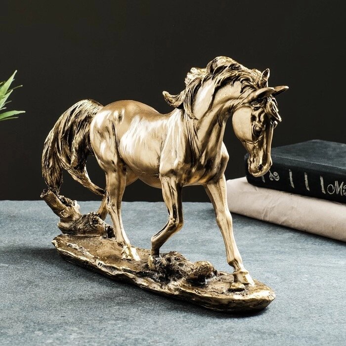 Фигура "Лошадь на камне" 23х33х8см бронза с позолотой от компании Интернет-гипермаркет «MOLL» - фото 1