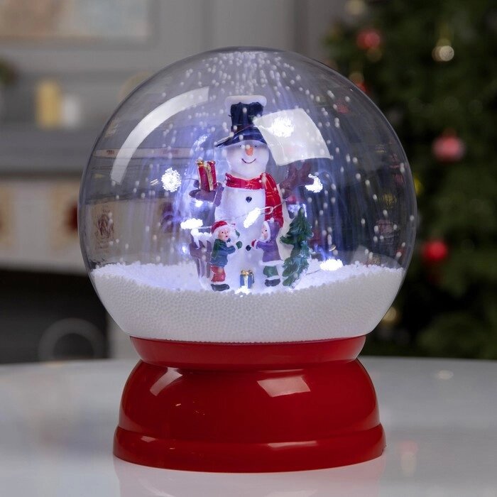 Фигура светодиодная шар "Снеговик и дети", 21.5х21.5х26.5 см, музыка, 5V, БЕЛЫЙ от компании Интернет-гипермаркет «MOLL» - фото 1
