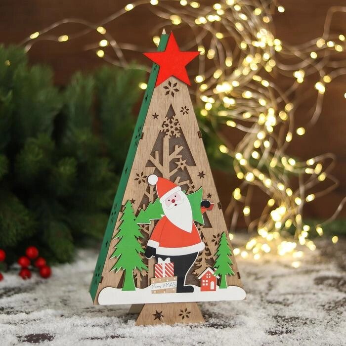 Фигурка новогодняя свет "Дед Мороз в лесу с подарками, в ёлочке" 15,5х30 см от компании Интернет-гипермаркет «MOLL» - фото 1