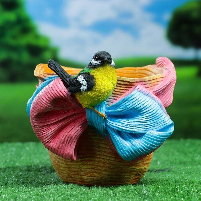 Фигурное кашпо "Птичка на шляпе с бантиком" 21х17 см от компании Интернет-гипермаркет «MOLL» - фото 1