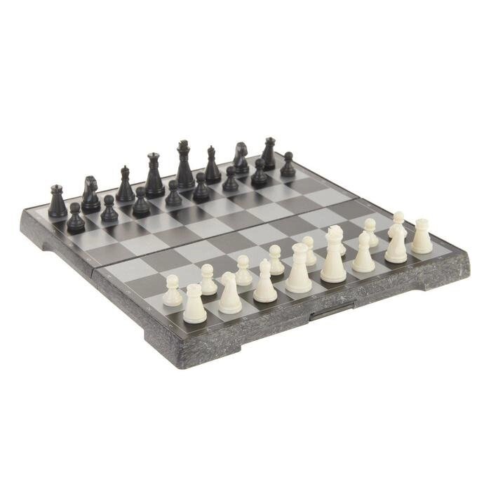 Игра настольная магнитная "Шахматы", фигуры чёрно-белые, 19.5х19.5 см от компании Интернет-гипермаркет «MOLL» - фото 1
