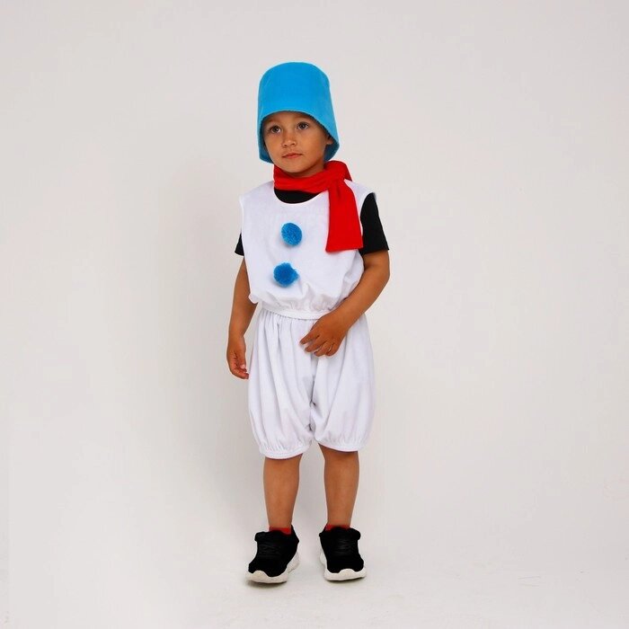 Карнавальный костюм Снеговик плюшевый с голубым ведром, бермуды, жилет, шарф, ведро,р-р28,р98-10 от компании Интернет-гипермаркет «MOLL» - фото 1