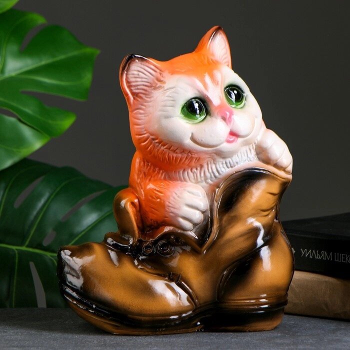 Копилка "Кот в ботинке" рыжий, 20см от компании Интернет-гипермаркет «MOLL» - фото 1