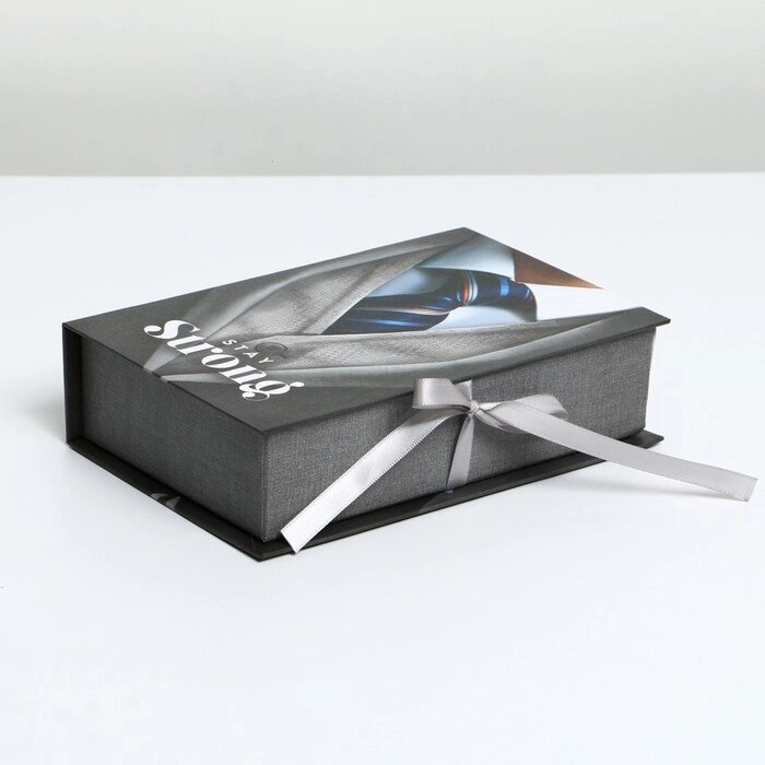Коробка - книга "Мужской костюм", 20 х 12,5 х 5 см от компании Интернет-гипермаркет «MOLL» - фото 1