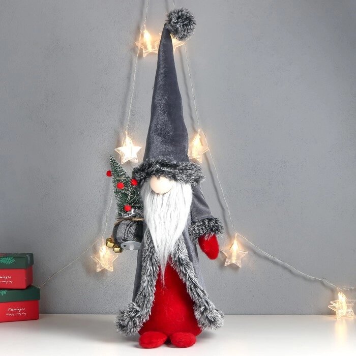 Кукла интерьерная "Дед Мороз с ёлкой в мешке, серая бархатная шуба" 51х18х18 см от компании Интернет-гипермаркет «MOLL» - фото 1