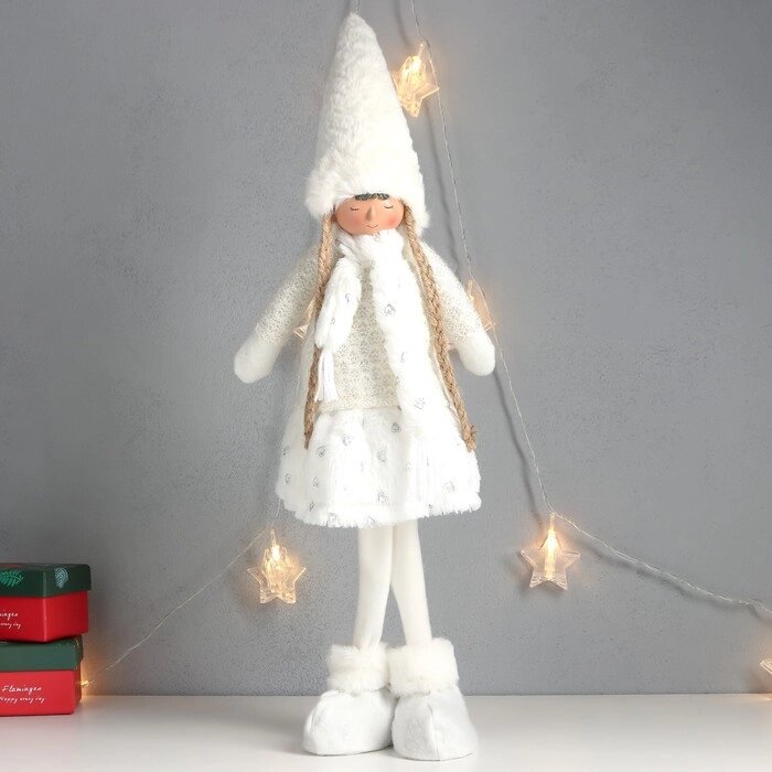 Кукла интерьерная "Девочка в зимнем белом наряде с серебром" 63х20х13 см от компании Интернет-гипермаркет «MOLL» - фото 1