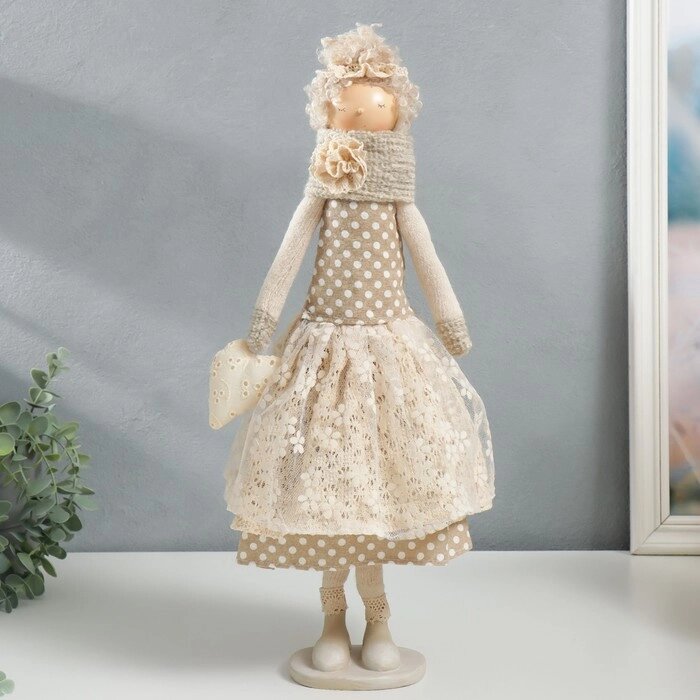 Кукла интерьерная "Девушка с кудряшками, платье в горох, с сердцем" 48,5х14х17 см от компании Интернет-гипермаркет «MOLL» - фото 1