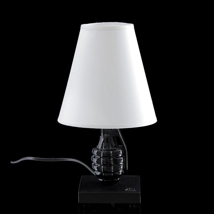 Лампа настольная "Граната" черно-белая от компании Интернет-гипермаркет «MOLL» - фото 1