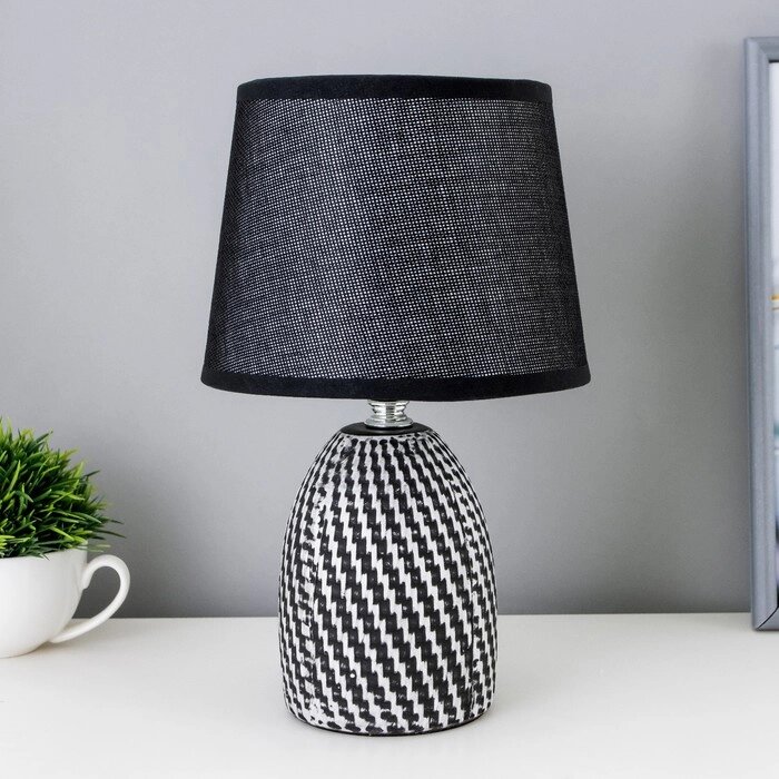 Лампа настольная с абажуром Рабица черный" Е14 18х18х29 см от компании Интернет-гипермаркет «MOLL» - фото 1