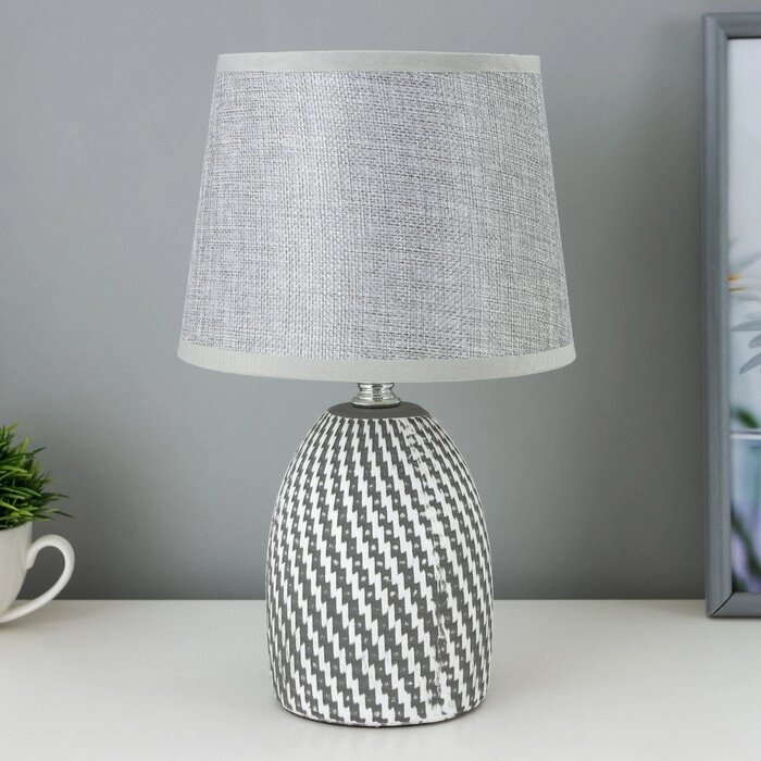 Лампа настольная с абажуром "Рабица серый" Е14 18х18х29 см от компании Интернет-гипермаркет «MOLL» - фото 1