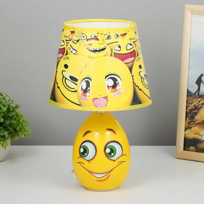 Лампа настольная "Веселый смайлик" 1х40Вт Е14 желтый 20х20х33 см от компании Интернет-гипермаркет «MOLL» - фото 1
