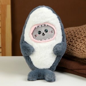 Мягкая игрушка "Кот" в костюме акулы, 25 см, цвет серый