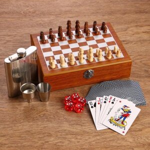 Набор 6в1: фляжка 8 oz, рюмка, воронка, карты, кубик 5 шт, шахматы, деревянная коробка, 18х24 см 239