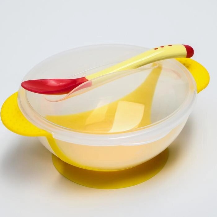 Набор для кормления, 3 предмета: миска 350 мл на присоске, крышка, ложка, цвет жёлтый от компании Интернет-гипермаркет «MOLL» - фото 1