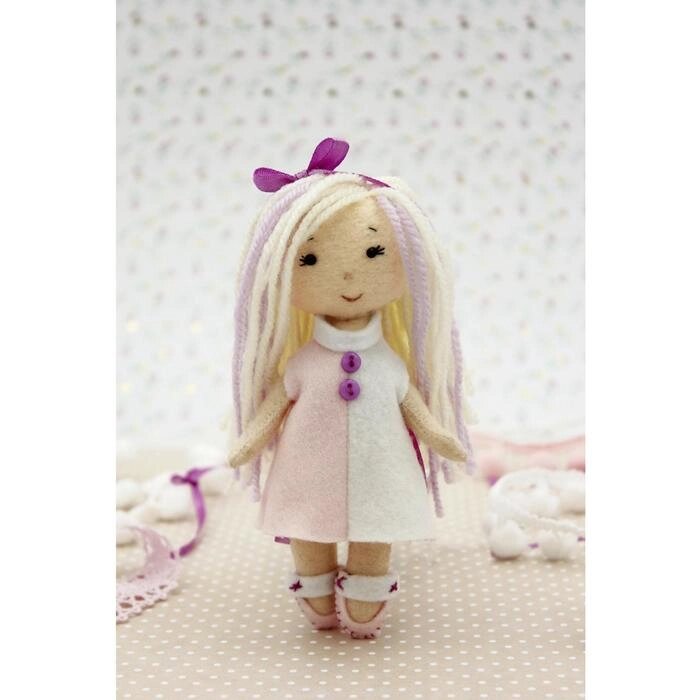 Набор для создания куклы из фетра "Малышка Мия" серия "Подружки" от компании Интернет-гипермаркет «MOLL» - фото 1