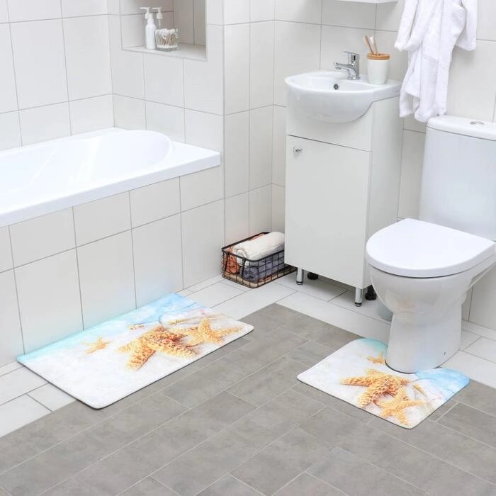 Набор ковриков для ванны и туалета Доляна "Звёзды на песке", 2 шт: 4045, 4575 см от компании Интернет-гипермаркет «MOLL» - фото 1