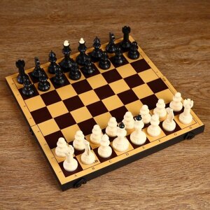 Настольная игра 2 в 1 "Семейная"шахматы обиходные, шашки (доска пластик 30х30 см)